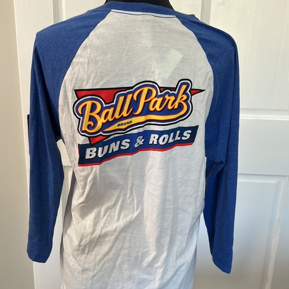 Size medium ballpark buns, and rolls T-shirt classic three-quarter length sleeve - Picture 6 of 6